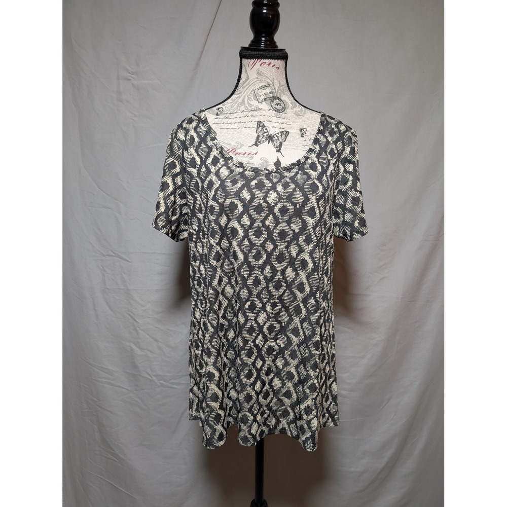 LuLaRoe Women's Black Cream Geometric Pattern Swing Tunic Top New Size‎ Large